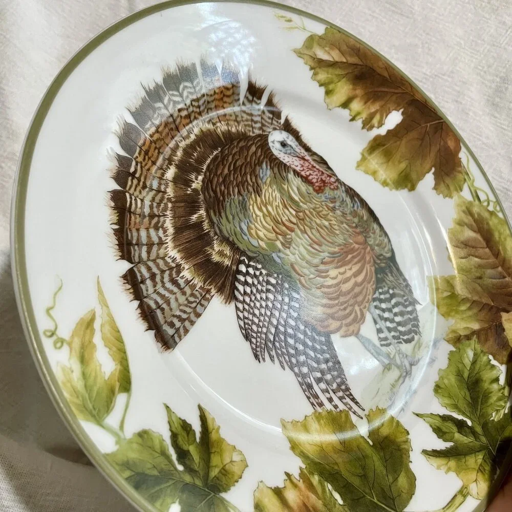 Williams Sonoma Botanical Leaf and Turkey 8.5